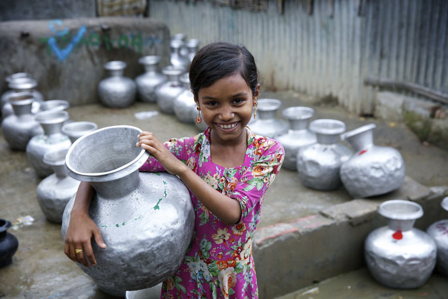 Imagen de una niña rohingya