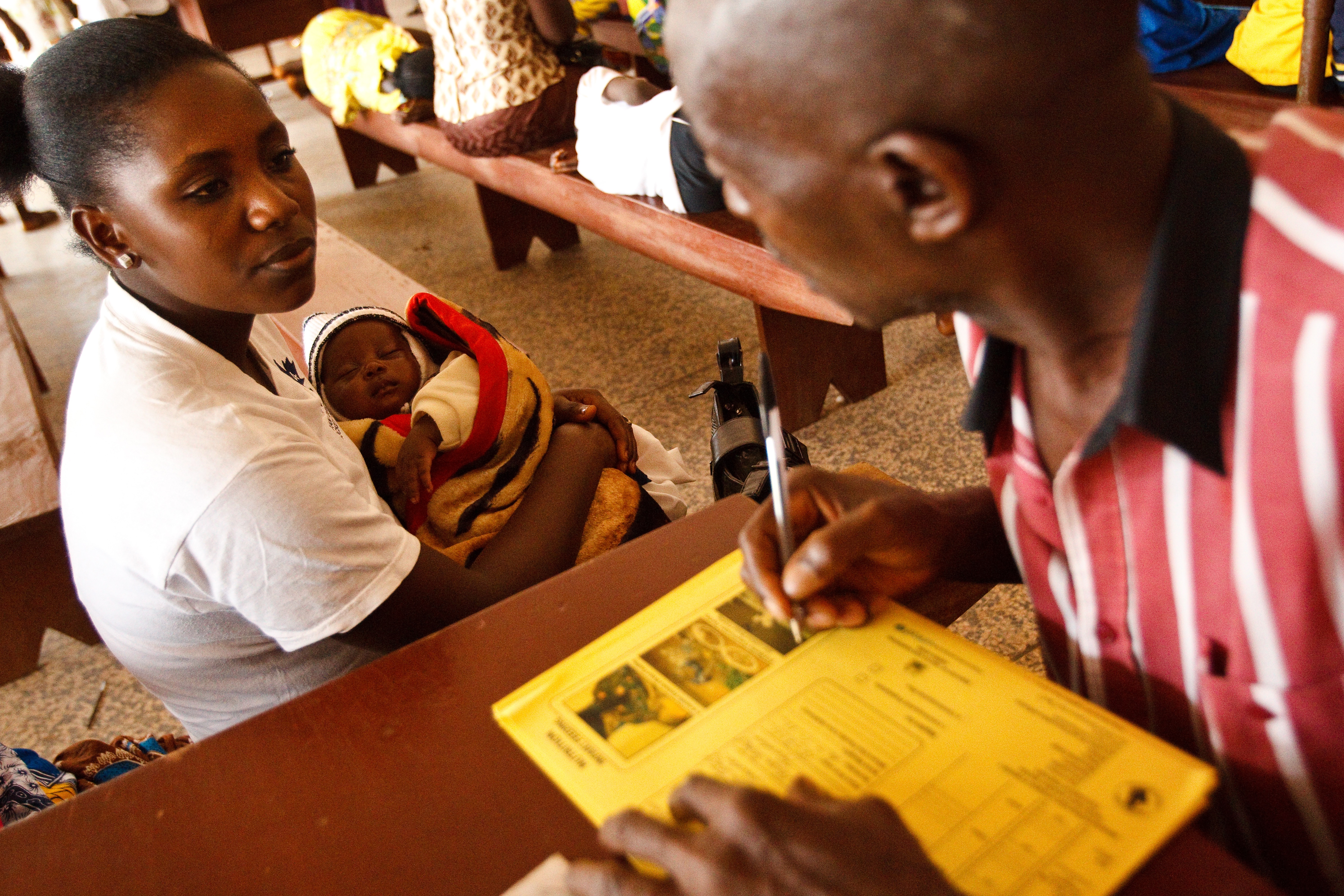 UNICEF España y la Fundación ”la Caixa” impulsan la supervivencia infantil de más de 130.000 niños y niñas en Sierra Leona