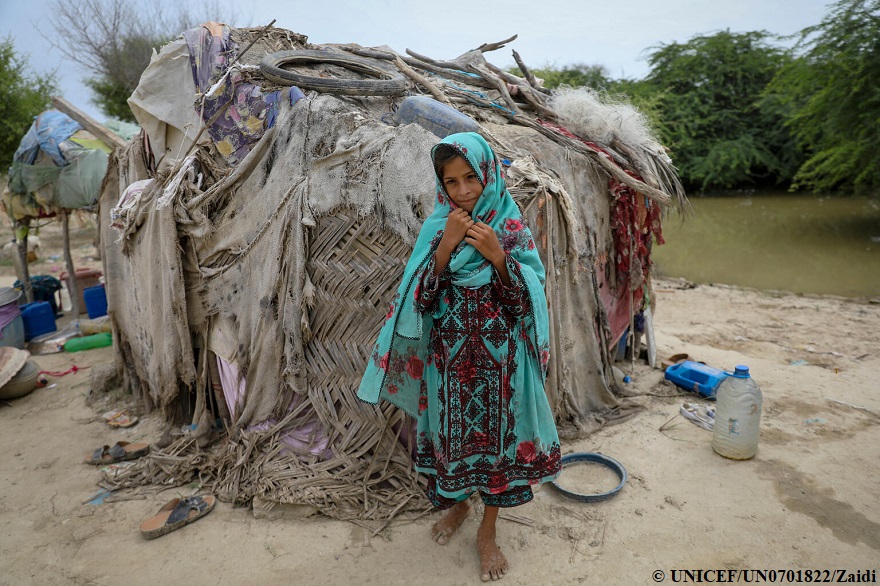 Pakistán: 10 millones de niños necesitan ayuda