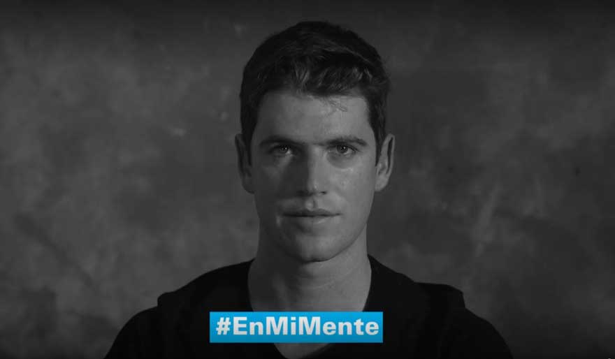 El actor Miguel Bernardeau en un fotograma del vídeo