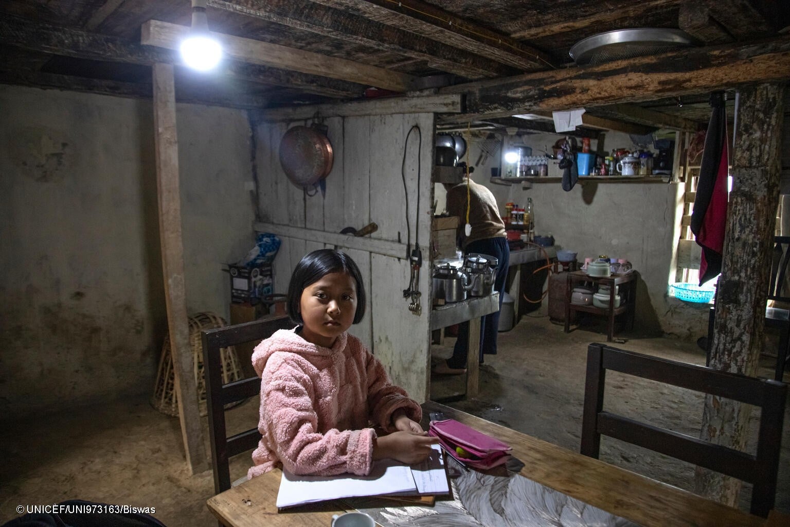 Oriente Medio: 23 millones de niños y niñas más están en riesgo de pobreza debido a las repercusiones del conflicto sobre la economía mundial