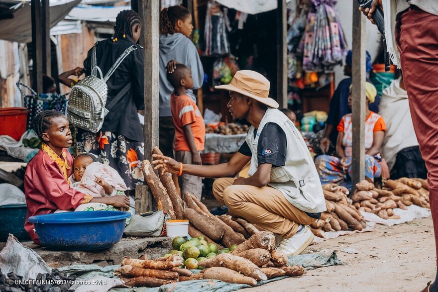 Lanzamiento de la campaña de vacunación contra la poliomielitis en Kalemie, provincia de Tanganica, en RDC, el 19 de octubre de 2023.