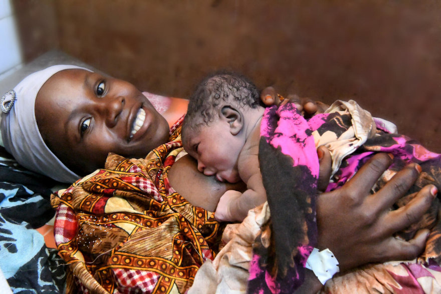 Prácticas abusivas con los sucedáneos de leche materna | UNICEF