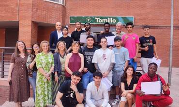 Alumnado CP Nivel 1 tras la graduación