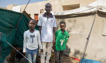 15 millones de niños sufren hambre, enfermedad y violencia tras dos años de conflicto en Sudán