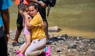 Niños y niñas migrantes no deben ser separados de sus familias