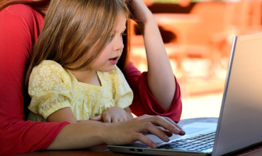 ¿Cómo impacta la tecnología en la infancia durante las emergencias?