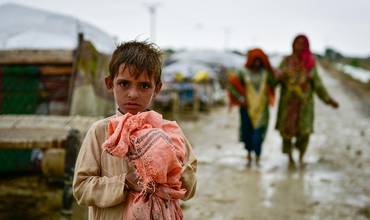Inundaciones en Pakistán: “Si no aumenta la ayuda, tememos que muchos más niños perderán la vida”