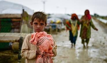 Inundaciones en Pakistán: “Si no aumenta la ayuda, tememos que muchos más niños perderán la vida”