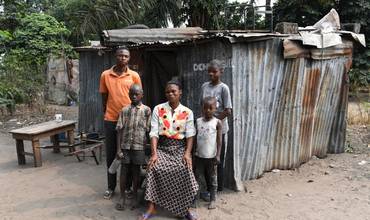 2 años COVID: menos ingresos en hogares con niños