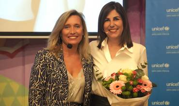 María Solar obtén este recoñecemento polo seu compromiso e implicación continuados na mellora da vida da infancia.