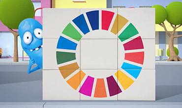 Ody junto al logo de los ODS