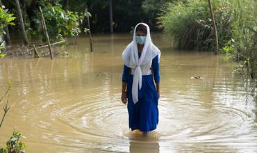 Más de 1,5 millones de niños corren un mayor riesgo de enfermedades transmitidas por el agua, ahogamiento y desnutrición debido a las extensas inundaciones en el noreste de Bangladesh.Más de 1,5 millones de niños corren un mayor riesgo de enfermedades transmitidas por el agua, ahogamiento y desnutrición debido a las extensas inundaciones en el noreste de Bangladesh.