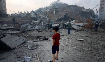 Destrozos provocados por el conflicto en las calles de Gaza