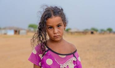 Una niña desplazada en Mali por la violencia