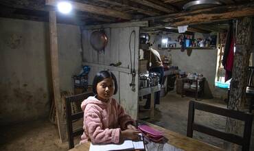 Oriente Medio: 23 millones de niños y niñas más están en riesgo de pobreza debido a las repercusiones del conflicto sobre la economía mundial
