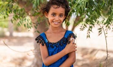 Niña vacunada en Yemen.