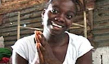 La historia de Mamiwhe: La educación de las niñas significa un futuro mejor para Liberia