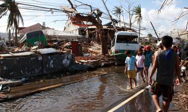 Ruinas por el tifón Haiyán en Filipinas