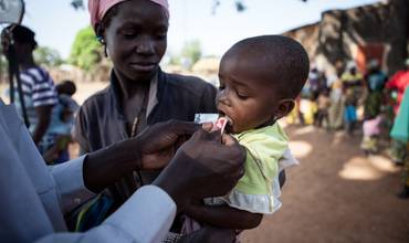 Binter Canarias: contribuye a la lucha contra la desnutrición infantil 