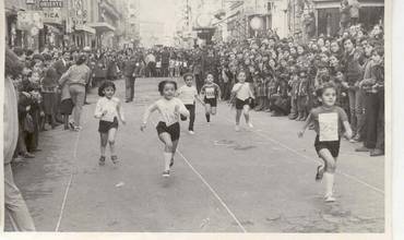 Carrera infantil con motivo del Año Internacional del Niño