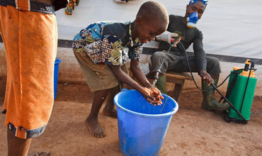 Paterna celebra la 'Vuelta a Pie' a favor de Gotas para Níger
