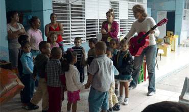 Cuba: se reconstruyen 200 escuelas con fondos españoles