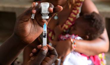 #PequeñasSoluciones: 5 preguntas y respuestas sobre las vacunas