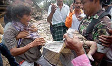 Inundaciones causan más de 200 muertes en la isla de Sulawesi, en Indonesia