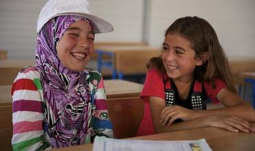 Crisis de Siria: preparando la vuelta al colegio de 30.000 niños refugiados en Jordania