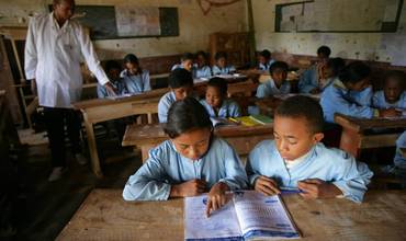 Hugo Boss colabora con Escuelas para África en Madagascar