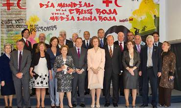 Cruz Roja Española entrega Medalla de Oro a UNICEF España