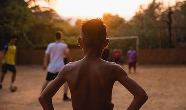 Niños, extranjeros y solos en España: cuando la desprotección se multiplica