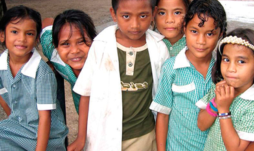 Nauru: crecen las evidencias de abusos sobre los niños refugiados