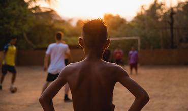Pedimos en el Senado el fin de la criminalización de los niños migrantes