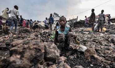 Una niña en Goma, RDC, tras la erupción del volcán Nyiragongo.