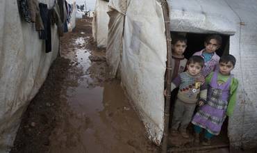 Siria: UNICEF se une al llamamiento para retomar la ayuda alimentaria a 1,7 millones de refugiados