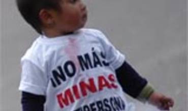 COLOMBIA DESTRUYE SU ÚLTIMO ARSENAL DE MINAS ANTIPERSONA