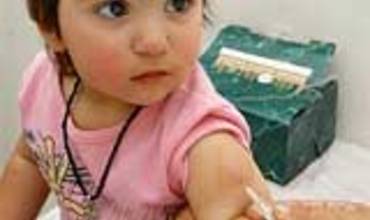 UNO DE CADA CUATRO NIÑOS Y NIÑAS AÚN AFRONTAN UN PELIGRO EVITABLE CON UNA VACUNA