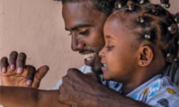 Estudio sobre el Sistema de Acogida de personas refugiadas en España desde la perspectiva de derechos de infancia