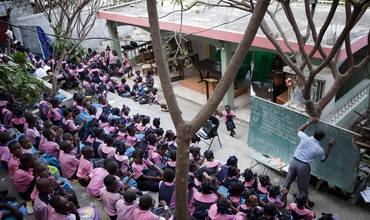 La reconstrucción de una escuela en Haití