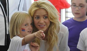 Shakira apoya la educación en Jerusalén