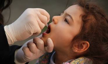Crisis de Siria: campaña contra el brote de polio