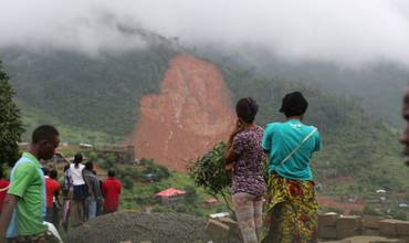 Inundaciones en Sierra Leona: los deslizamientos desgarran comunidades enteras