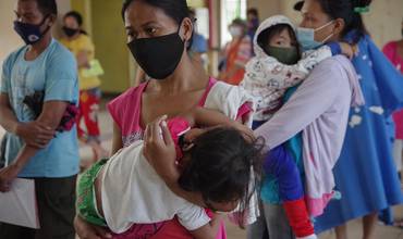 Más de 700.000 niños afectados en Filipinas por el tifón Goni