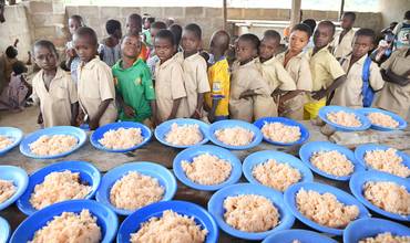 Tres mil millones de personas no pueden costearse una dieta sana