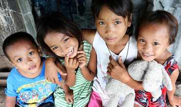 Filipinas continúa su recuperación 2 años después del tifón Hayan