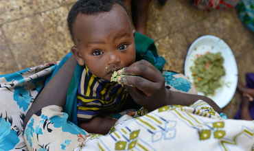Solo 1 de cada 6 niños menores de 2 años consumen suficientes nutrientes