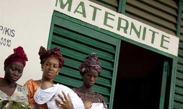 Guinea: vacunación contra el sarampión a 1,6 millones de niños