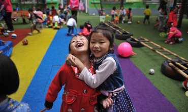 Terremoto en Nepal: los niños vuelven a la escuela